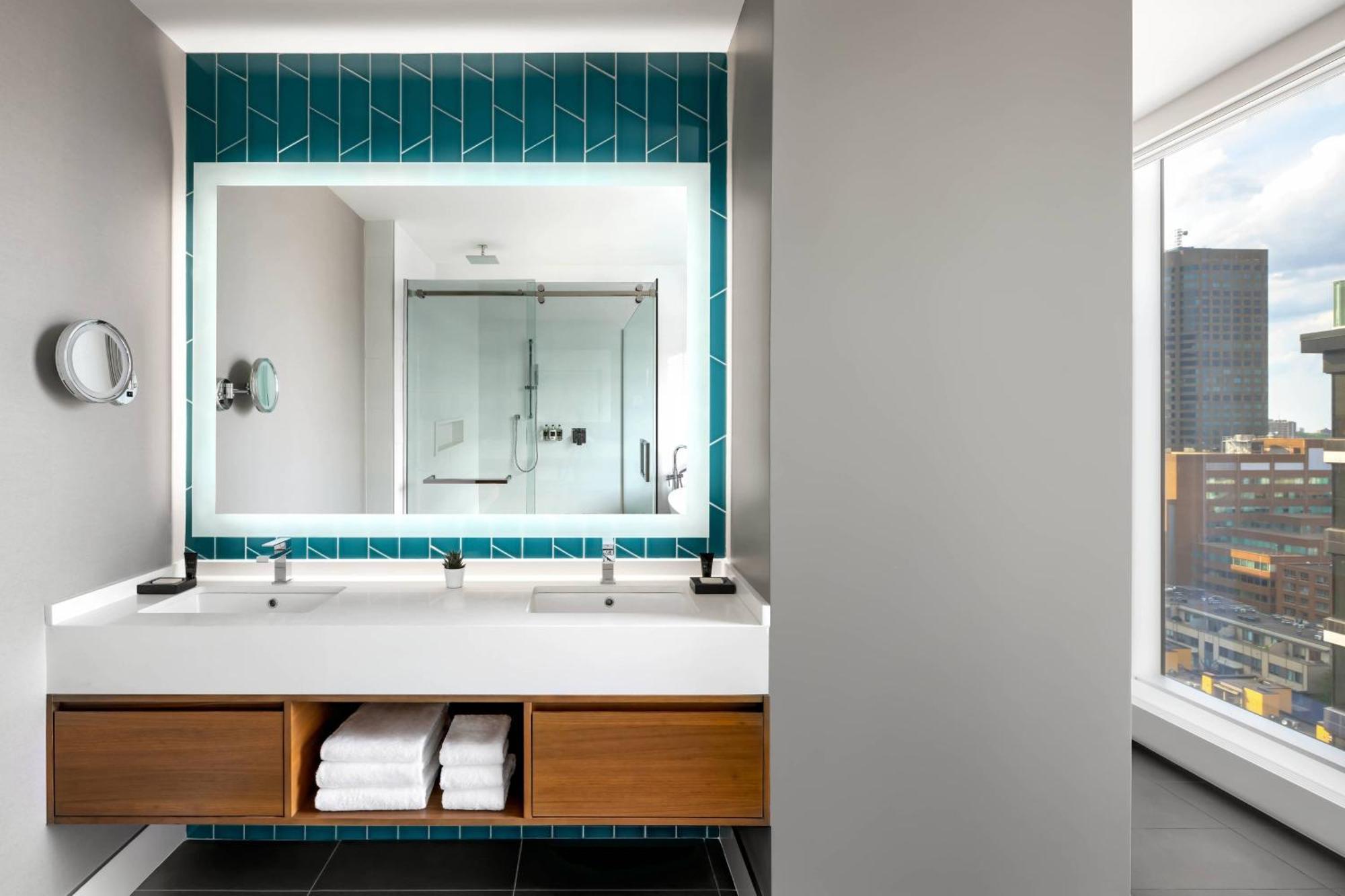 Humaniti Hotel Montreal, Autograph Collection Εξωτερικό φωτογραφία
